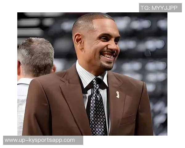 格兰特希尔盛赞斯波近20年友谊认为他是美国男篮最佳主帅人选