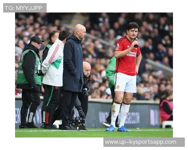 滕哈赫短暂执教结束尤尔曼德接任后德甲战绩辉煌