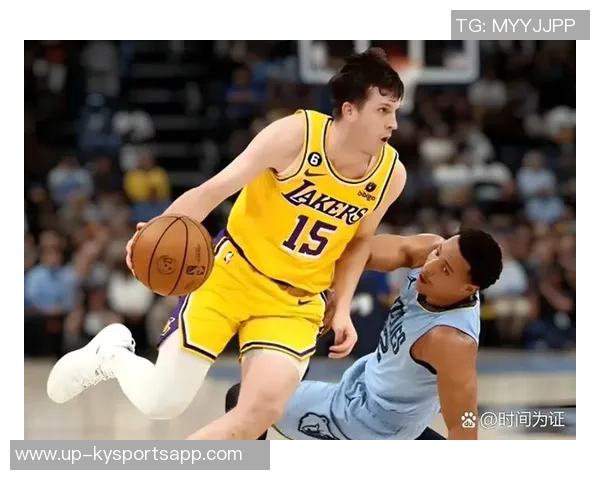 湖人队备战明年休赛期今年小修小补不做大交易引发球迷热议 湖人队备战明年休赛期今年小修小补不做大交易引发球迷热议