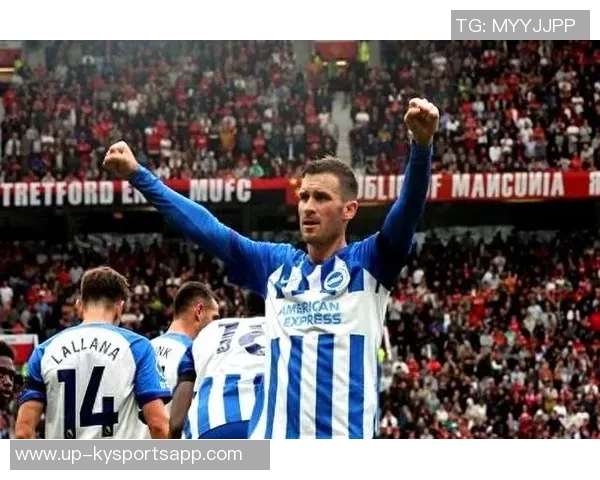 布莱顿确认签回多特中场格罗斯交易费用约150万欧元